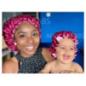 African Fabs Satin Hair Bonnet (Mommy & Me set) – Set saténových čiapok s gumičkou pre kučeravé vlasy (mama a dcéra – 2 ks)